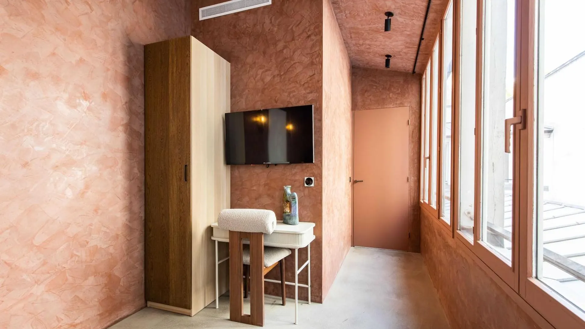 Exceptional Duplex - 6Br-12P - Montorgueil Apartment Paris France