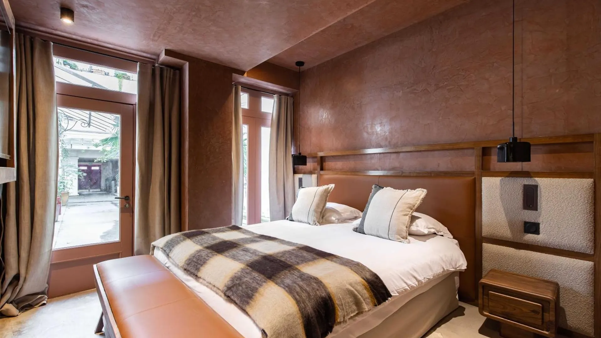 Exceptional Duplex - 6Br-12P - Montorgueil Apartment Paris